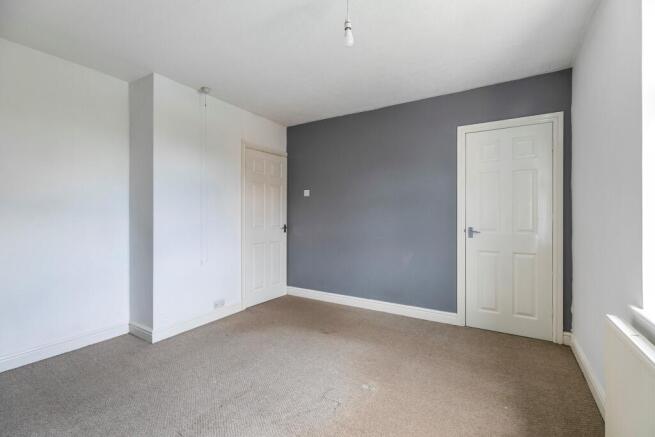 3 bed Semi-Detached for sale Image 9