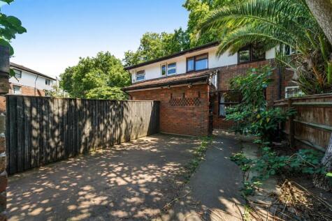Frankland Close, London, SE16