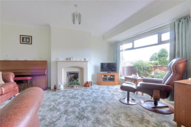 2 bed Bungalow for sale Image 4