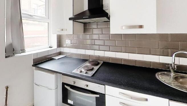 111A QUEENS ROAD FLAT 2-07.jpg