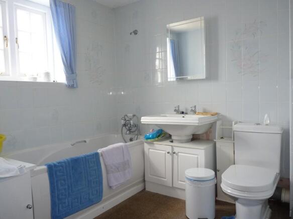 Photo 8