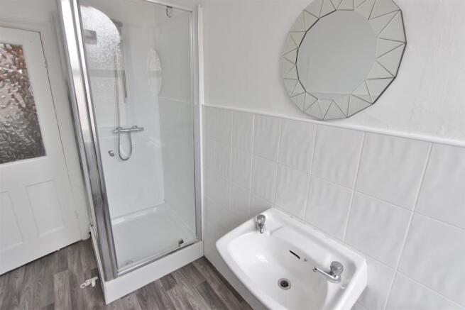 6 bed Terraced to rent Image 12