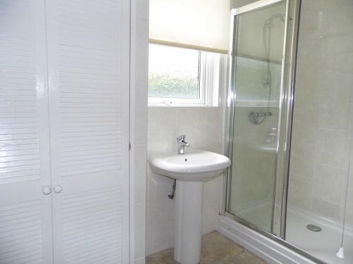 Shower-room