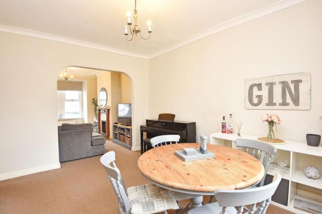 2 bed House for sale Image 8