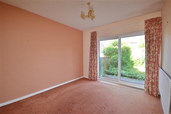 DINING ROOM: