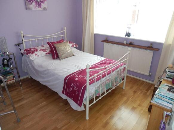 BEDROOM 2