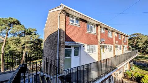Kildare Close, Bordon, Hampshire, GU35