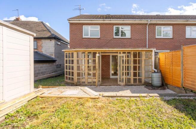 Garden To House