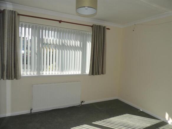 Bedroom: