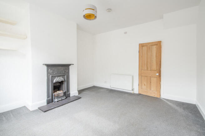 2 bed Terraced for sale Image 6