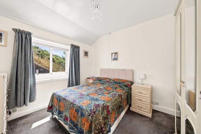 3 bed Semi-Detached for sale Image 11