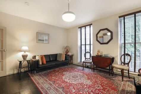Comber Grove, London, SE5