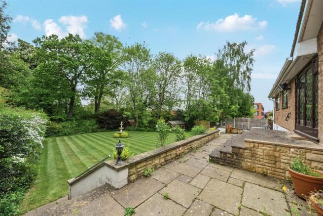 4 Witherley Road, Atherstone