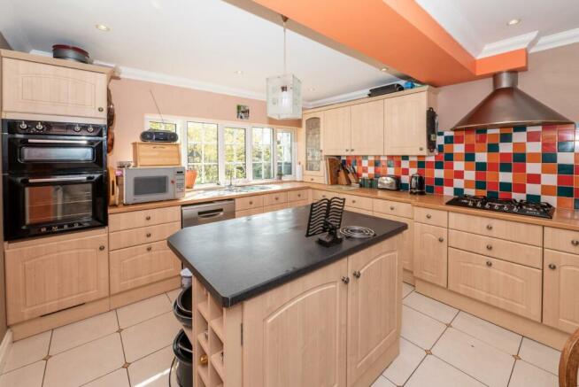 Kitchen/Breakfast Room