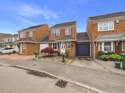 Lark Vale, Watermead, Aylesbury