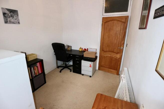 Photo 16