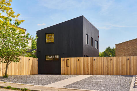 Brook Close, Braintree, CM7