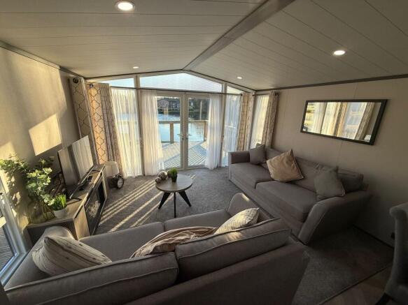 2 bed Lodge for sale Image 5
