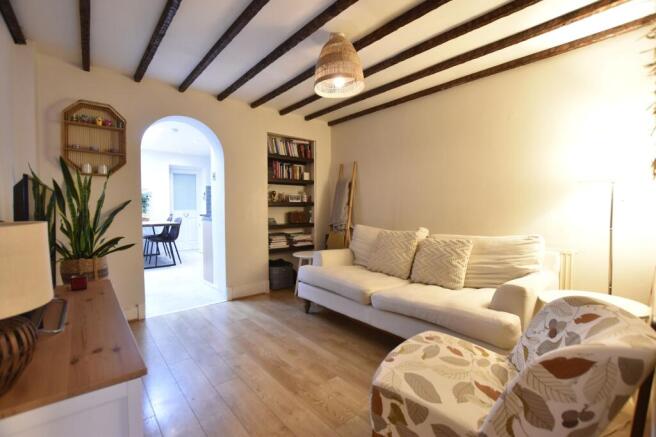 Kingston Road, Leatherhead, KT22 photo 4