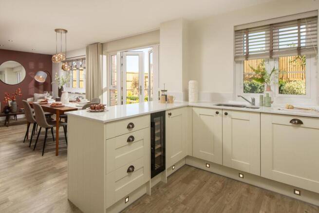 Radleigh Kitchen Diner - Castle Reach