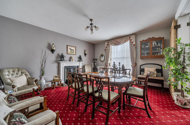 Living/Dining Room
