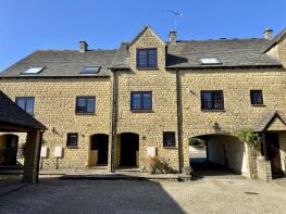 11, Parkland Mews, Cheltenham GL54 1BA