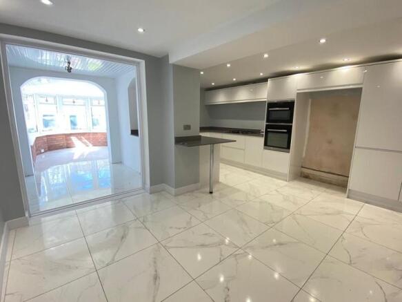 Open Plan Kitchen/ Dining Room