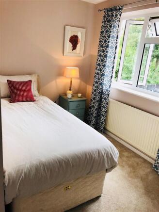 Bedroom.jpg