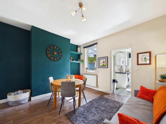 2 bed Terraced for sale Image 5