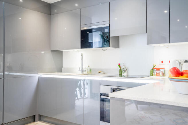 2 bed Apartment for sale Image 7