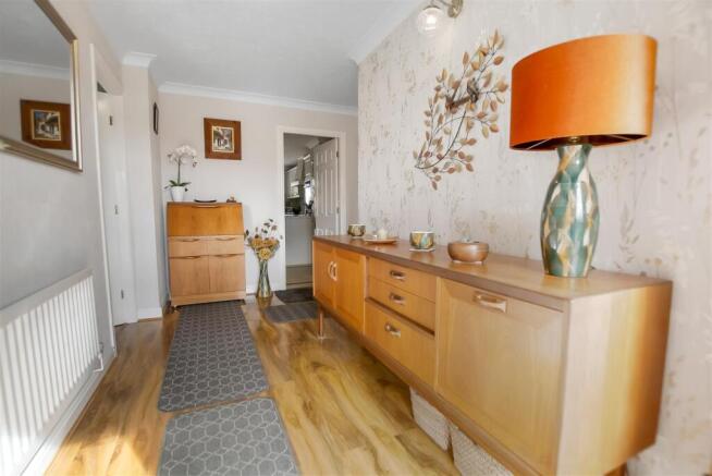 3 bed Detached Bungalow for sale Image 7