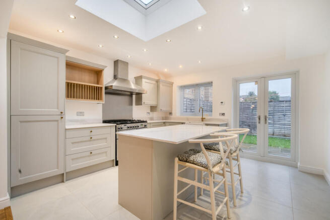 1411265-1-698df84...