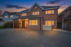 7, Rockingham Close, Dorridge, Solihull B93 8EH
