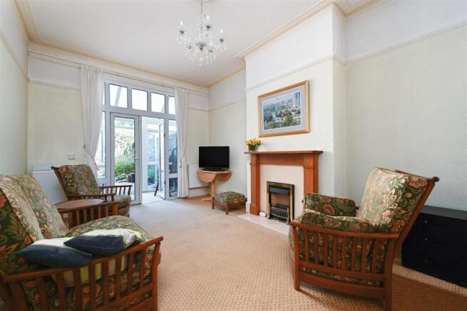 Rotherfield Avenue-TN401 (6).jpg