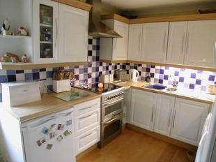 KITCHEN: