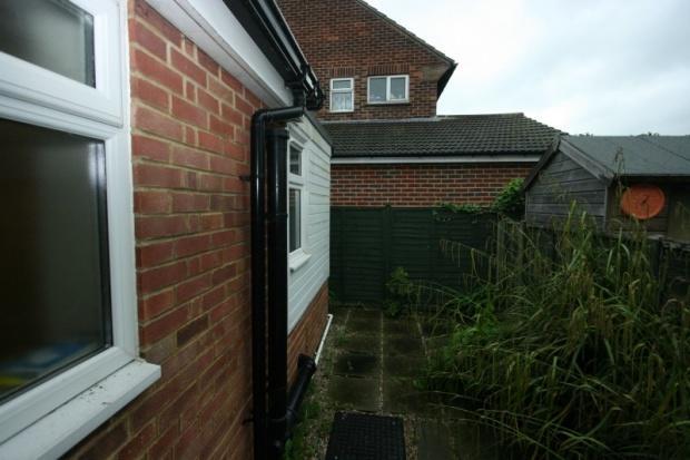 Photo 10