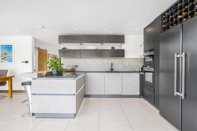 Wivelsfield Road, Saltdean, Brighton, East Sussex, BN2 photo 4