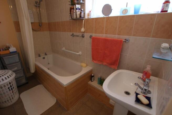 Photo 8