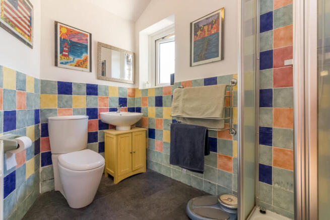 2 bed Terraced to rent Image 9