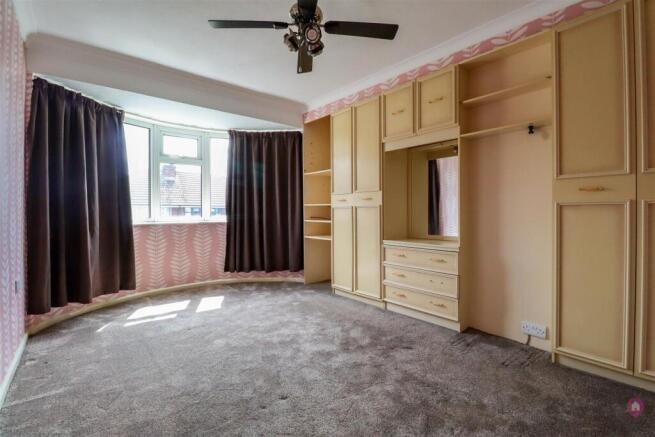 3 bed Semi-Detached for sale Image 11