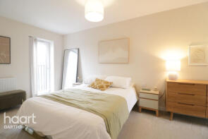 7, Aspdin House, Bazley Close, Swanscombe DA10 0FG