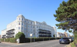 27, Imperial Court, Marine Parade West, Clacton-on-sea CO15 1LD