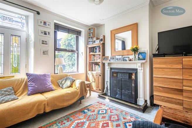 3 bed Terraced for sale Image 4