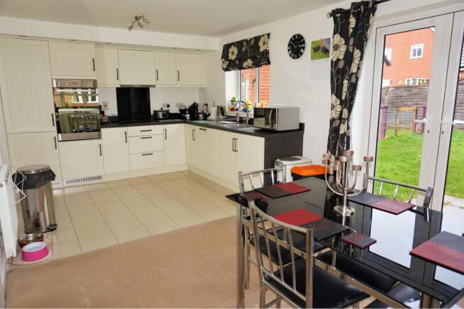Kitchen / Diner