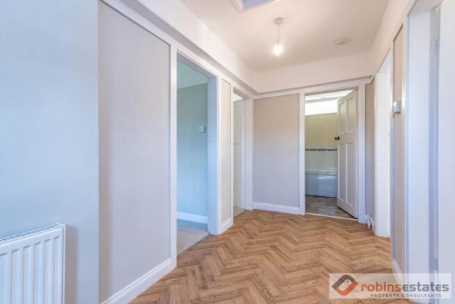 204 sutton passeys-8