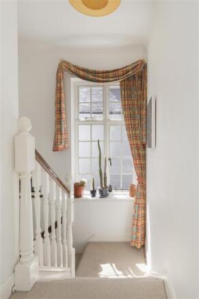 Myton210-Stairs-01A.jpg
