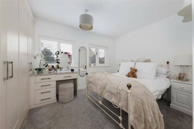 Tredington5 bed1.jpg