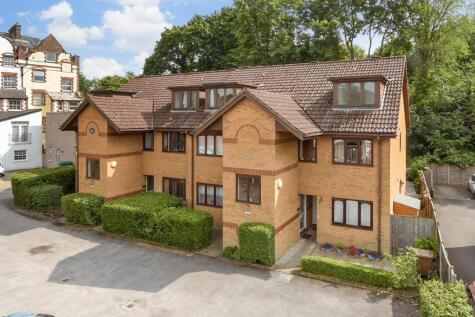 Holmesdale Road, Reigate, Surrey