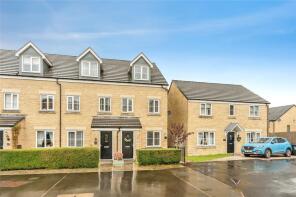 29, Lanky Gardens, Colne BB8 8FJ