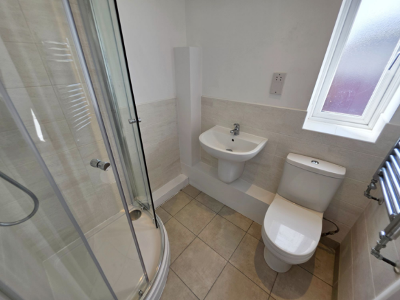 3 bed Semi-Detached for sale Image 11